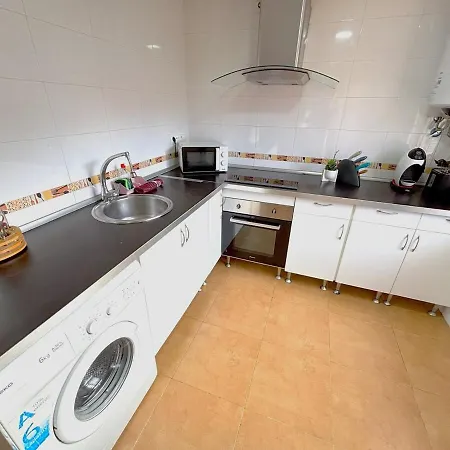 Evans Realty Bu Adosado & Aparcamiento & Piscina & Padel Holiday home