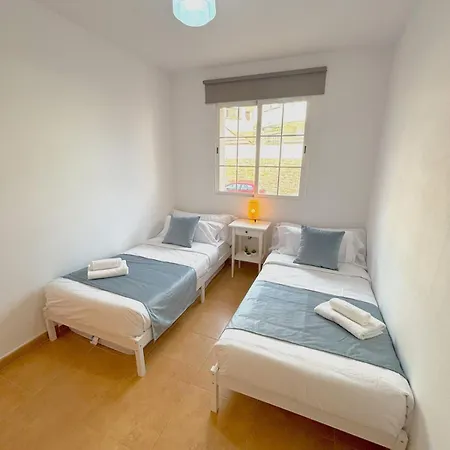 Evans Realty Bu Adosado & Aparcamiento & Piscina & Padel