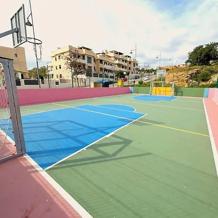 Evans Realty Bu Adosado & Aparcamiento & Piscina & Padel Holiday home