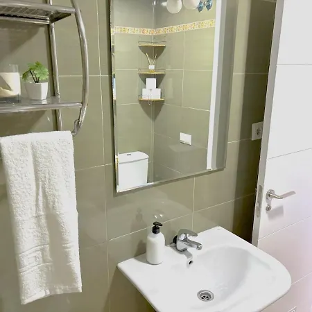 Evans Realty Bu Adosado & Aparcamiento & Piscina & Padel Holiday home *