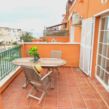 Evans Realty Bu Adosado & Aparcamiento & Piscina & Padel Holiday home Almayate Alto