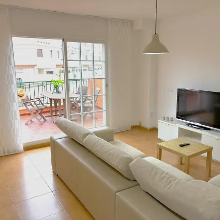 Holiday home Evans Realty Bu Adosado & Aparcamiento & Piscina & Padel Almayate Alto